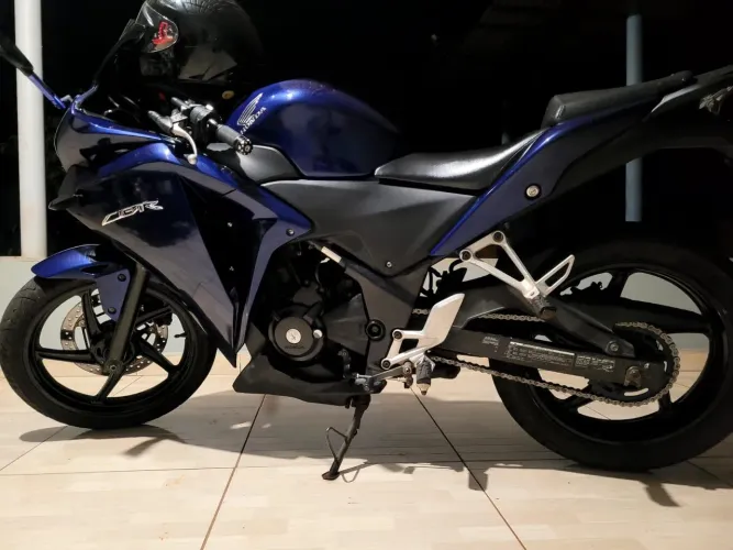 Honda CBR 250R