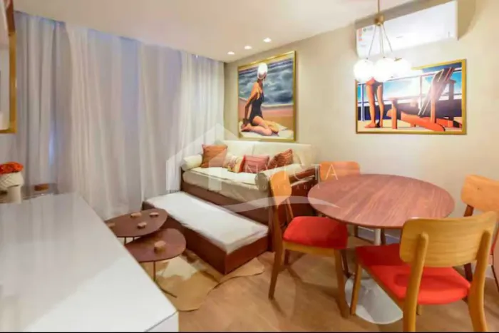 EXCELENTE QUARTO E SALA REVERTIDO PARA DOIS QUARTOS - SOFISTICAÇÃO EM CADA DETALHE!!