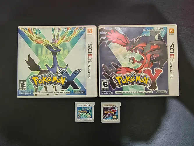 Pokémon X e Y 3DS (2 jogos)