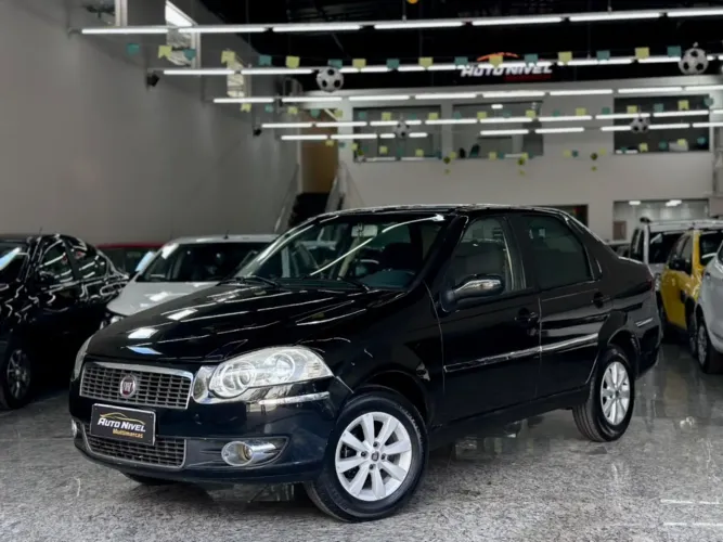 Fiat Siena Attractive 1.4 Fire Flex 8V 4P 2009