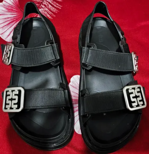 Vendo sandália Melissa tamanho 36