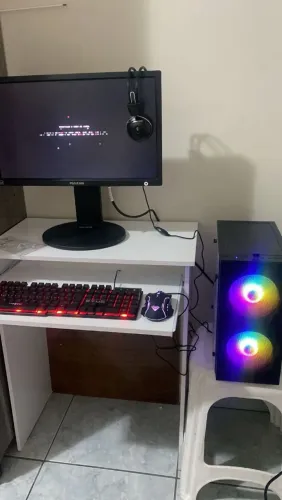 Computador novo i3 roda jogos leves e programas serve pra tudo