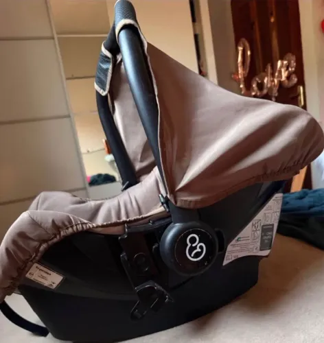 Vendo bebê conforto novo