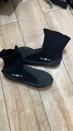 Bota / Botim de Neoprene Cano Alto - Aqualung