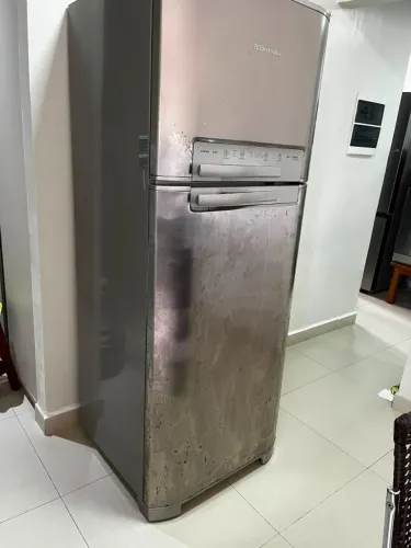 Geladeira Electrolux DF49X Frost Free 472L 220V - Precisa de Conserto !