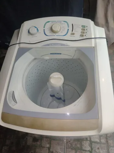 MÁQUINA DE LAVAR ROUPA 15KG