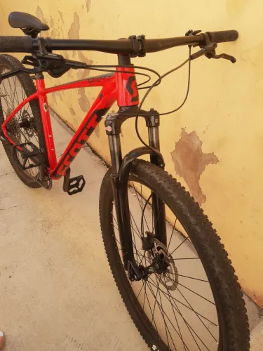 Scott Scale 980