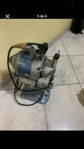 Máquina de Corte Profissional Marca KM