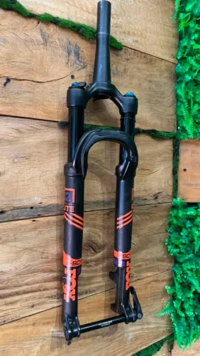Suspensão Fox 32 performance