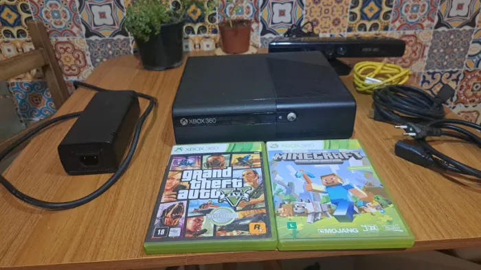 Xbox 360 Super Slim Bloqueado