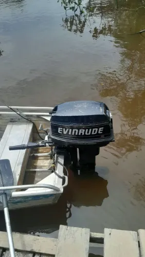 Motor de popa Evinrude