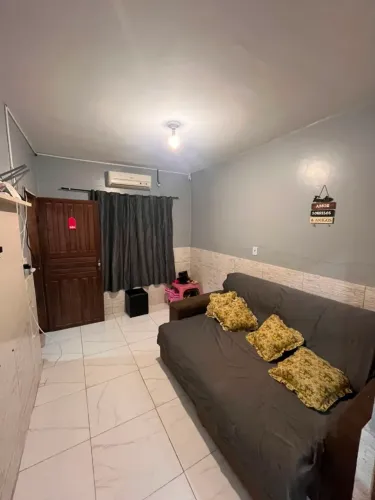 Casa sobrado fundos