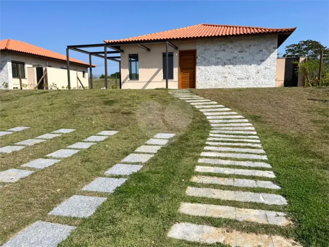 Condomínio com 3 quartos à venda em Marina - RJ