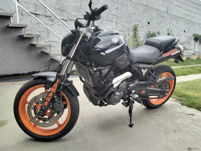 Yamaha MT03 660
