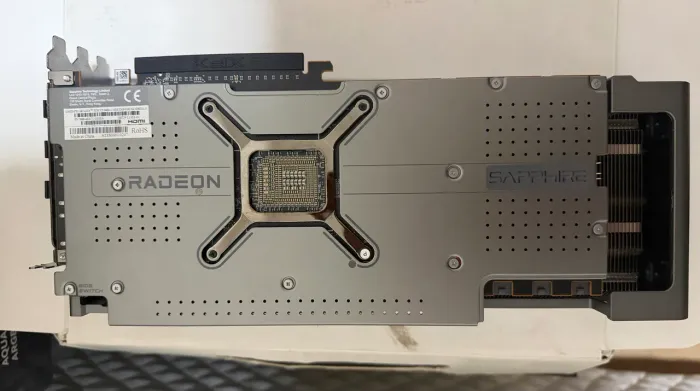 Placa de vídeo AMD Rx7900 XTX Saphire Nitro+