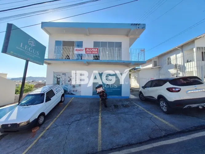 Excelente Apartamento 2 dormitório(s) em Fazenda Santo Antônio - São José