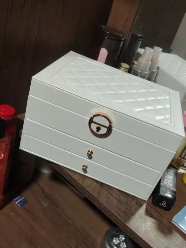 Porta jóias Novo&Lindo?