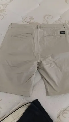 Bermudas Lacoste e Calvin originais