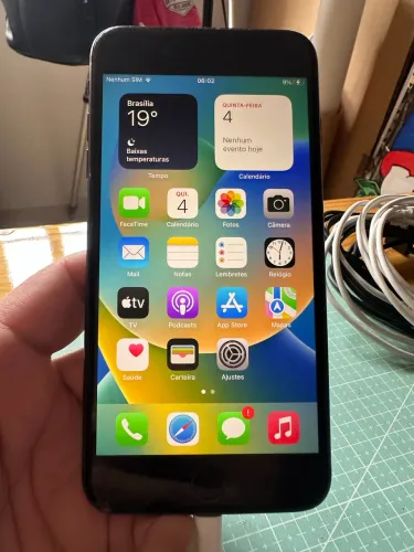 iPhone 8