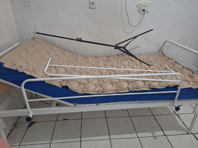 Cama hospitalar