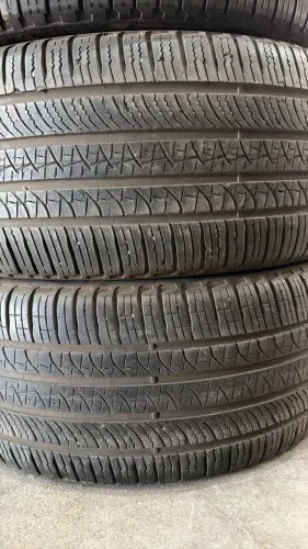 Pneus 285/45/22 marca pirelli 