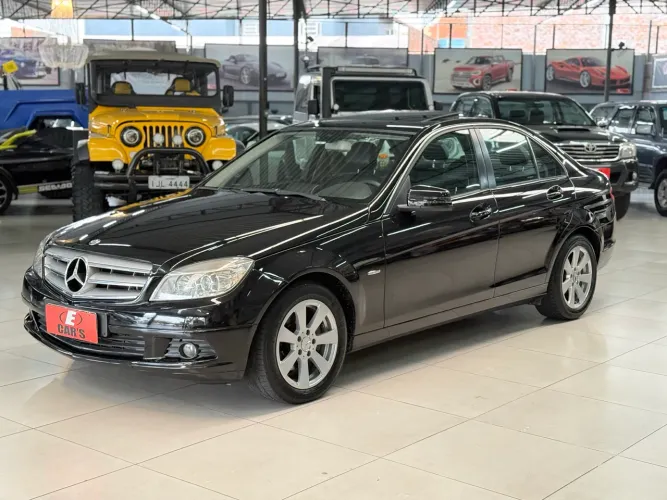 Mercedes-Benz C-180 Kompressor Classic 1.6 16V Aut. 2010