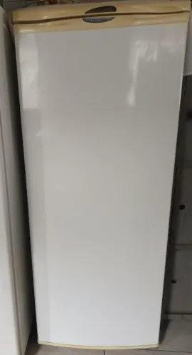 Geladeira Eletrolux R310