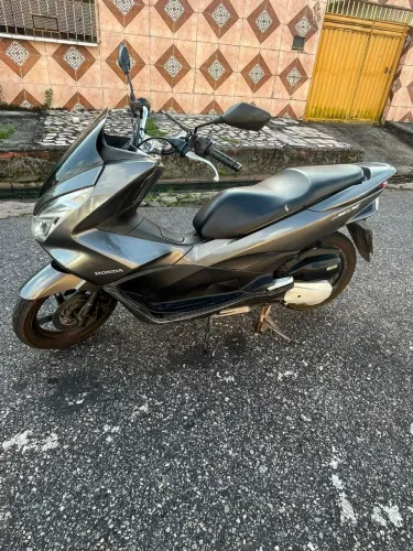 Pcx 2017 com óleo superaquecendo