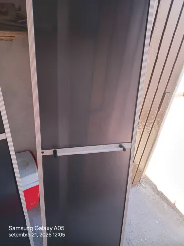 Box de banheiro acrilico todo completo 1 de largura 1.80 altura, todo em ordem 380 reais