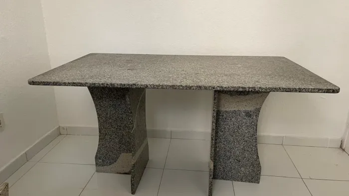 Mesa de mármore 6 lugares