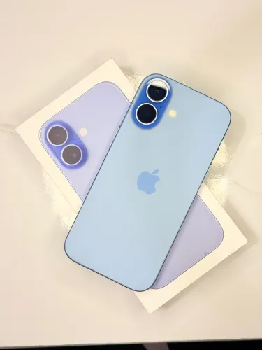 iPhone 17 256gb - Azul (Garantia Apple 05/27)