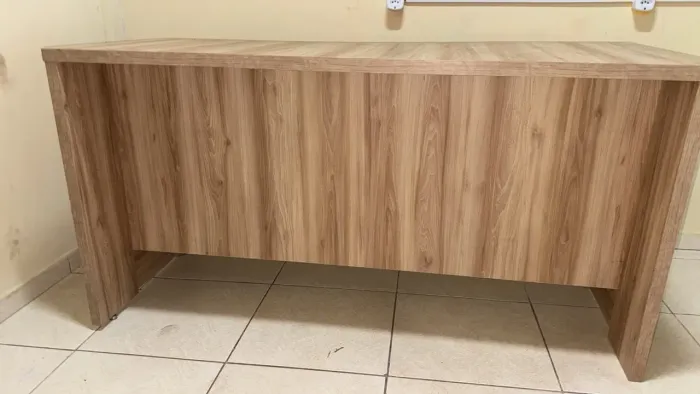 Mesa de Escritório 