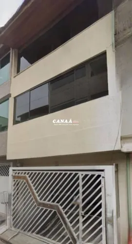 Sobrado com 4 dormitórios para alugar, 225 m² por R$ 3.600,00/mês - Jardim Saint Moritz -