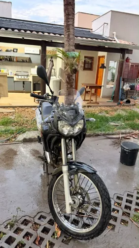 YAMAHA TENERE 250 2011 - PRETA
