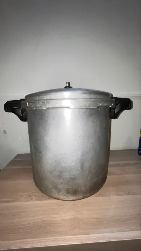 Panela de pressao Nigro 20L