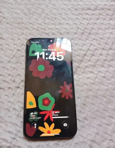 iPhone 16e