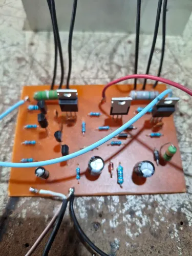 Placa para amplificador de áudio