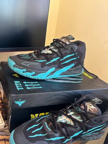 Puma MB.03 Blue Hive