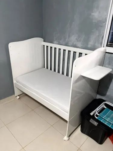Berço 3 em 1 com colchão Ortobom