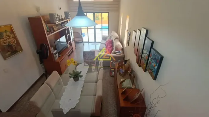 Sobrado à venda, 3 dormitórios e 4 vagas. Vila Nova Mazzei, São Paulo, SP