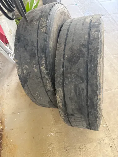 Carcaça para recapar 215/75/17.5