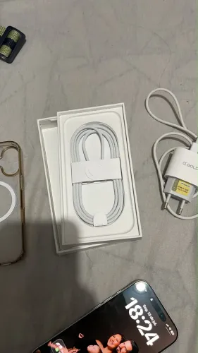 IPHONE 17 100% BATERIA