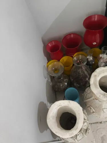 Vendo vários jarros decorativos qualquer peça 20reais 