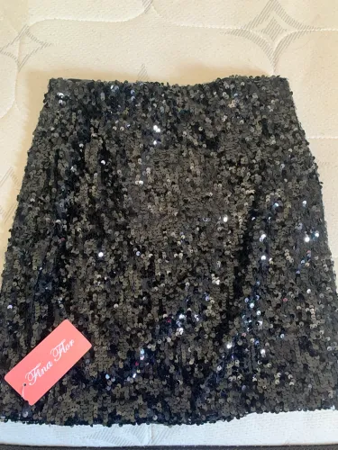 Saia nova por 15$