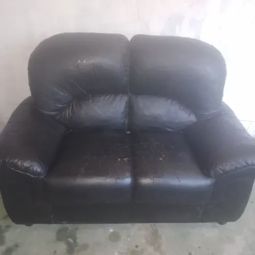Vendo conjunto de sofá, 2 e 3 lugares.
