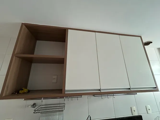 Armário aéreo de cozinha