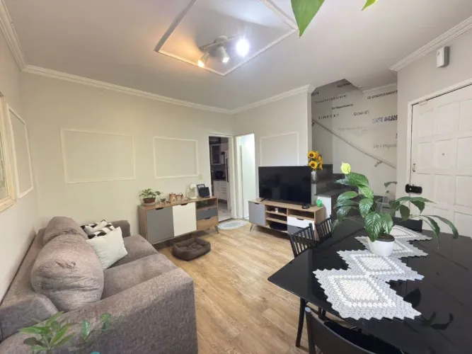 Sobrado com 2 dormitórios à venda, 65 m² por R$ 365.000,00 - Itaquera - São Paulo/SP