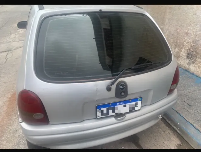 Tampa traseira corsa 94 a 2002 Wind GL Super
