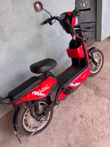 Vende-se bicicleta elétrica