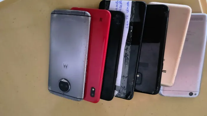 CELULARES PARA CONSERTO